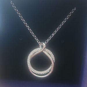 Swavorski Round Pendant